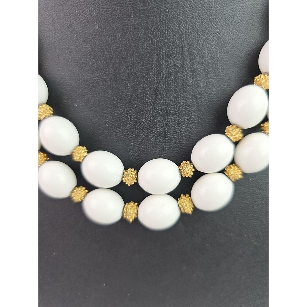Vintage Crown Trifari Bead Necklace Gold Tone Bead Spacers Two Strand 13 in - Picture 3 of 10